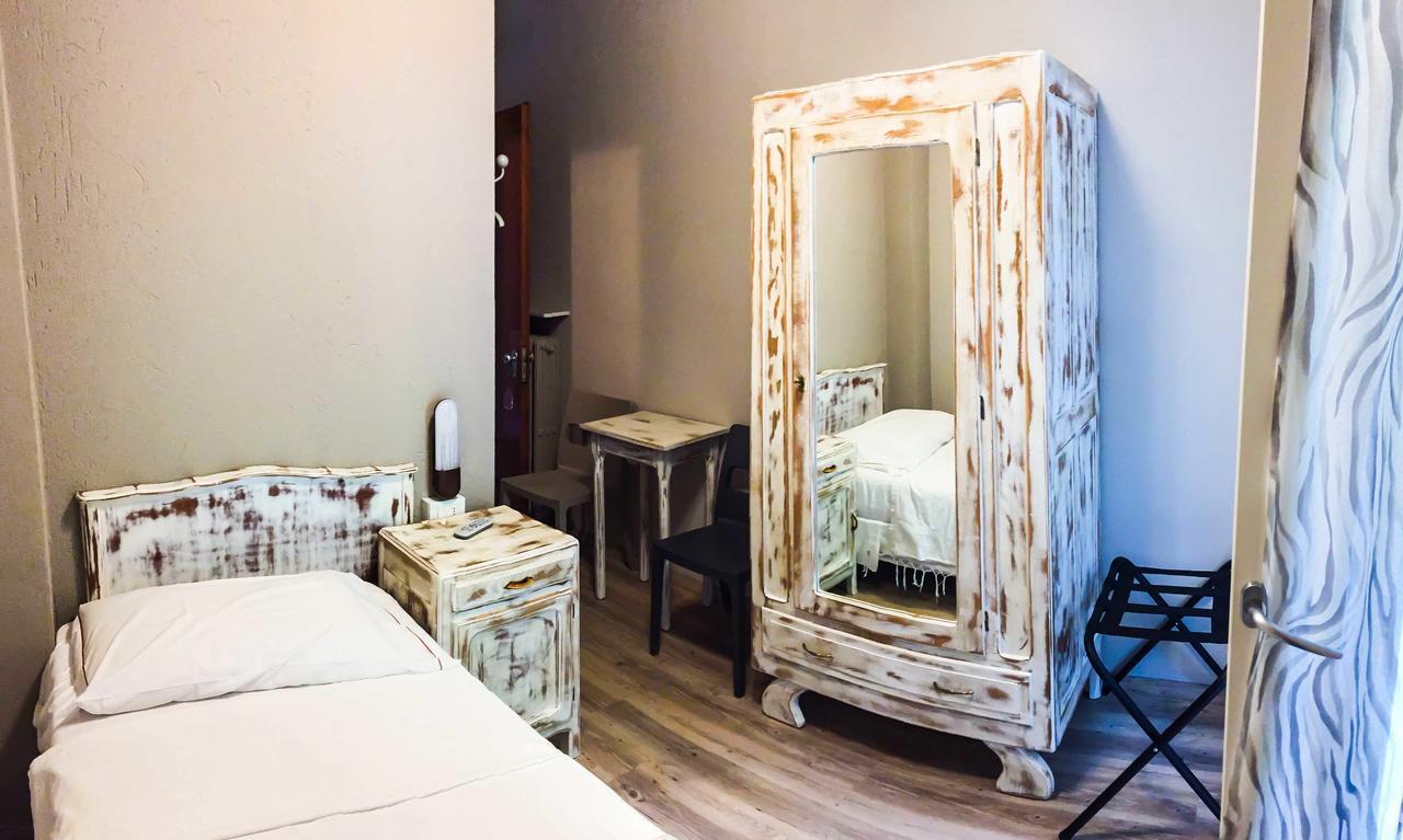 Albergo La Pace Pradleves Exteriér fotografie